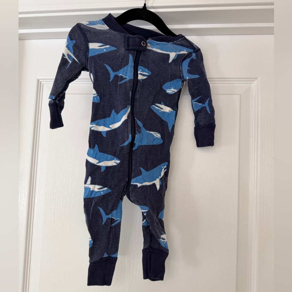 Hanna Andersson Shark Pajamas - 3-6 months